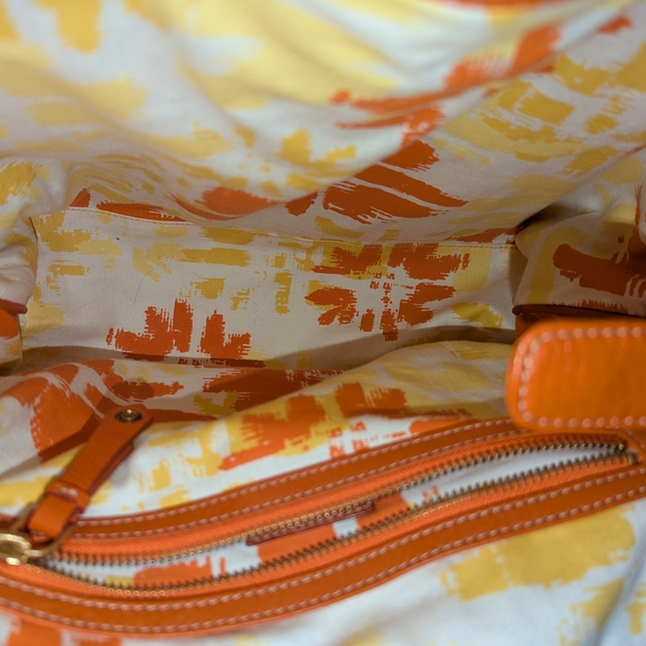 Orange Leather Tote Bag - Picture 7 of 8